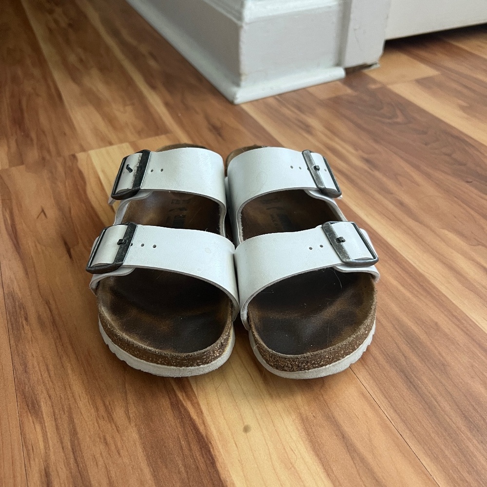 Birkenstock Arizona  White Sandals size 37